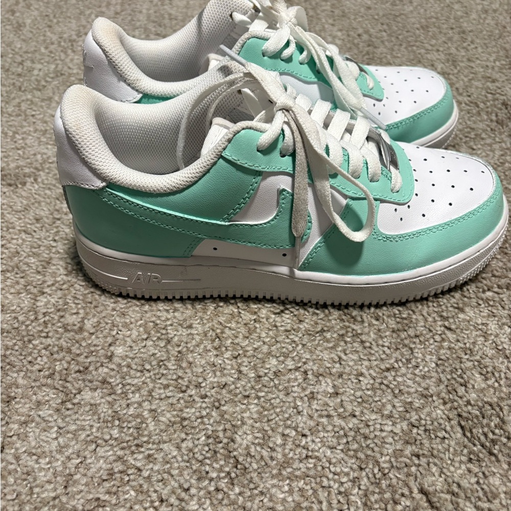 Nike Women's Sneakers Mint Green and White